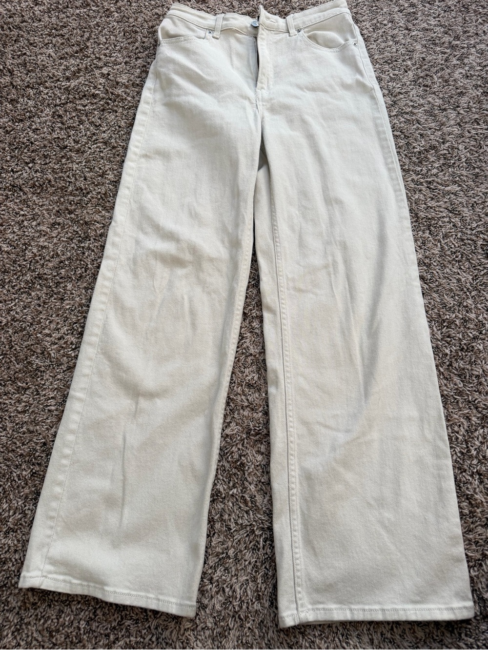 Straight Leg Women’s Jeans in Off-White